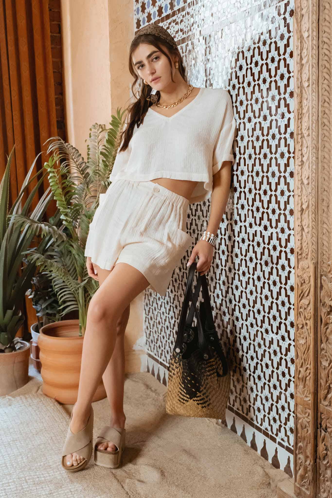 CRINKLE KNIT SHORTS