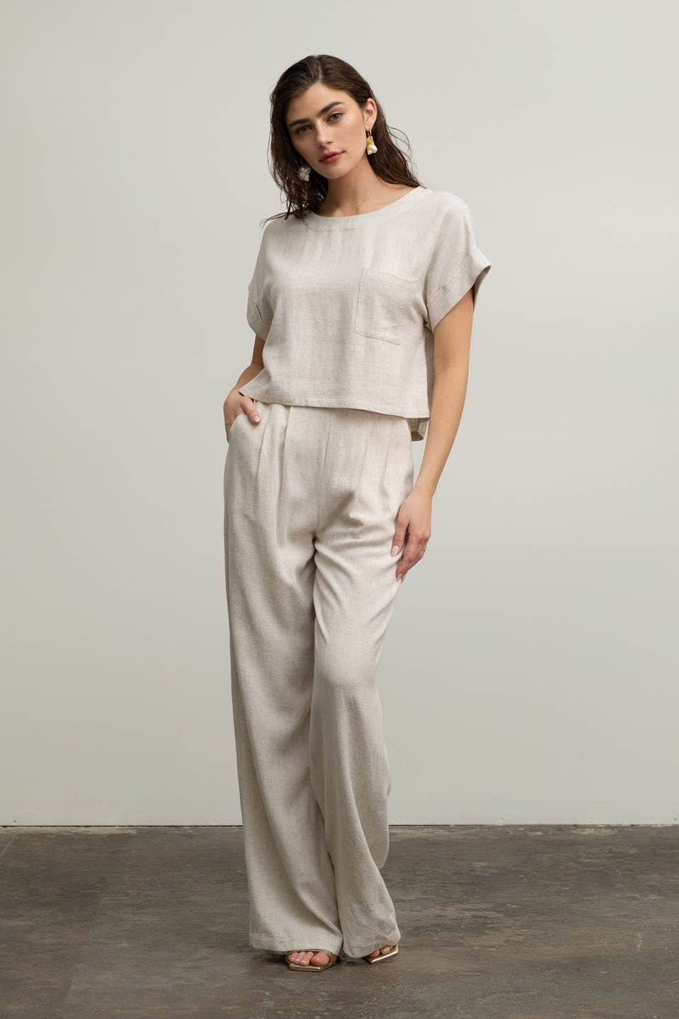 HIGH WAIST WIDE LEG PLEATED LINEN PANTS